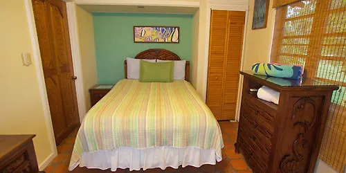 Tres Palmas Inn And Villas Rincón 3*,