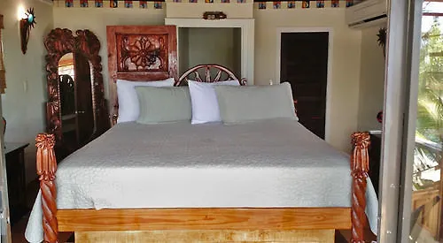 Tres Palmas Inn And Villas Rincón